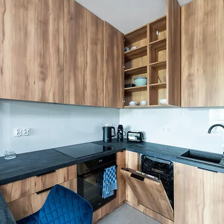 Fabryczna Blissful Space By Bookinghost *