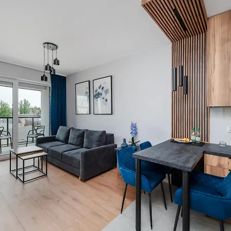 Fabryczna Blissful Space By Bookinghost *