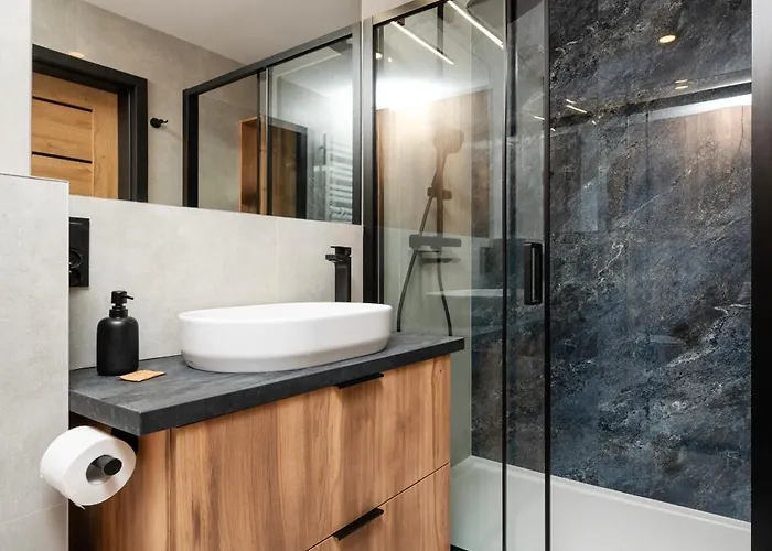 Fabryczna Blissful Space By Bookinghost Appartement